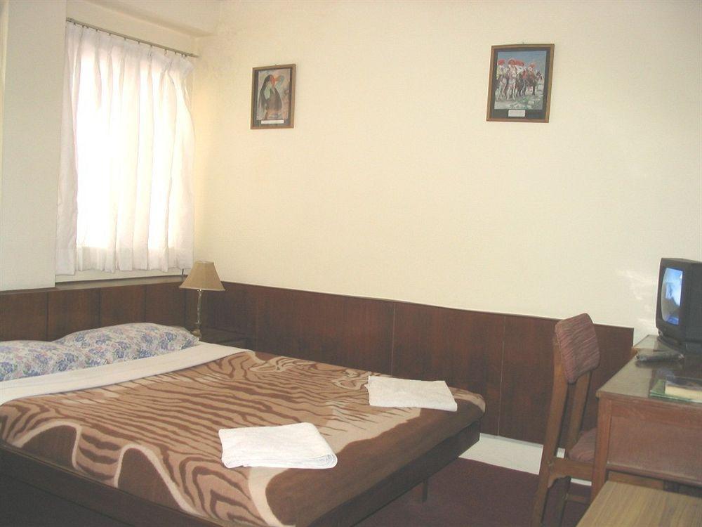 Garuda Hotel Kathmandu Exterior foto